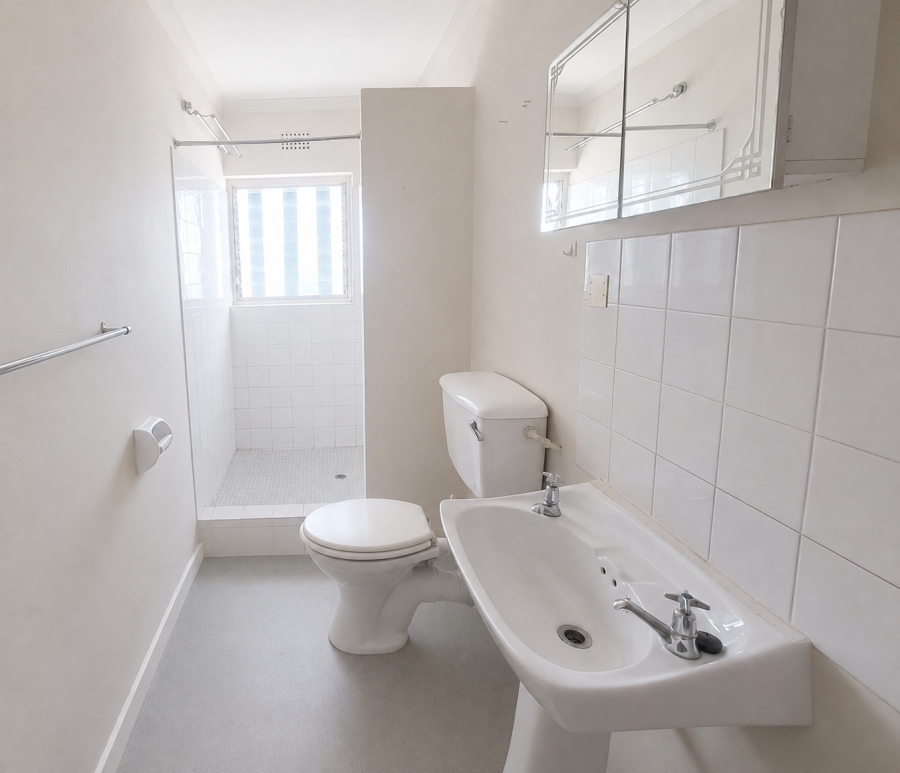 To Let 3 Bedroom Property for Rent in Sunridge Western Cape